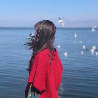 女生头像海边背影意境